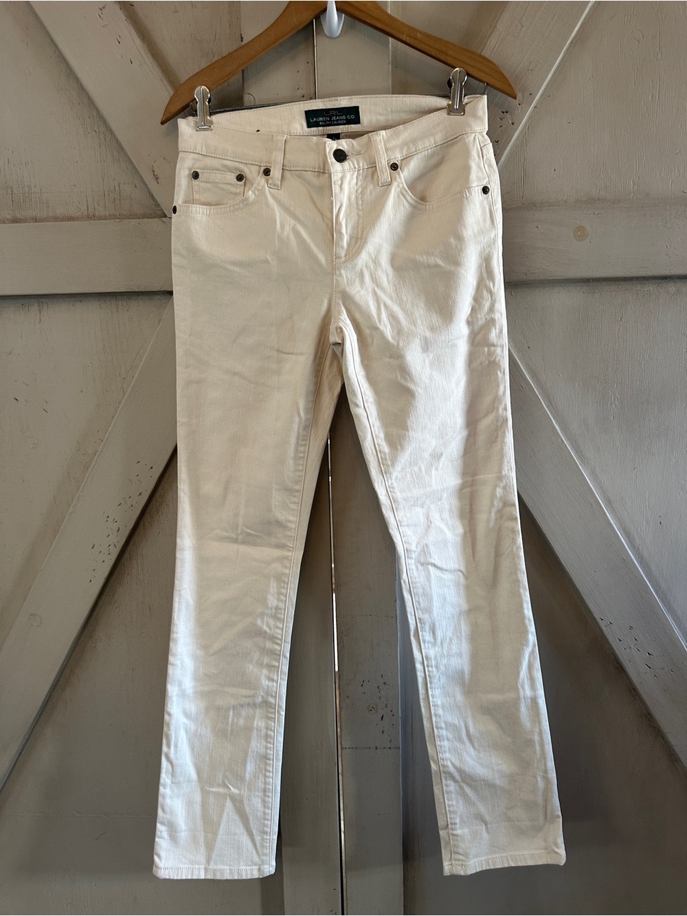 LRL Lauren Jeans Co Ivory Modern Straight Jeans Size 2 Stretch Denim